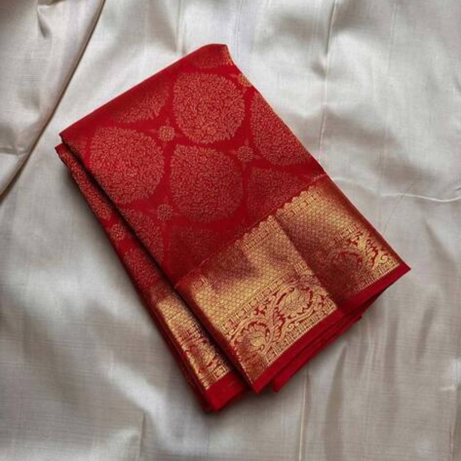 red sarees red sarees